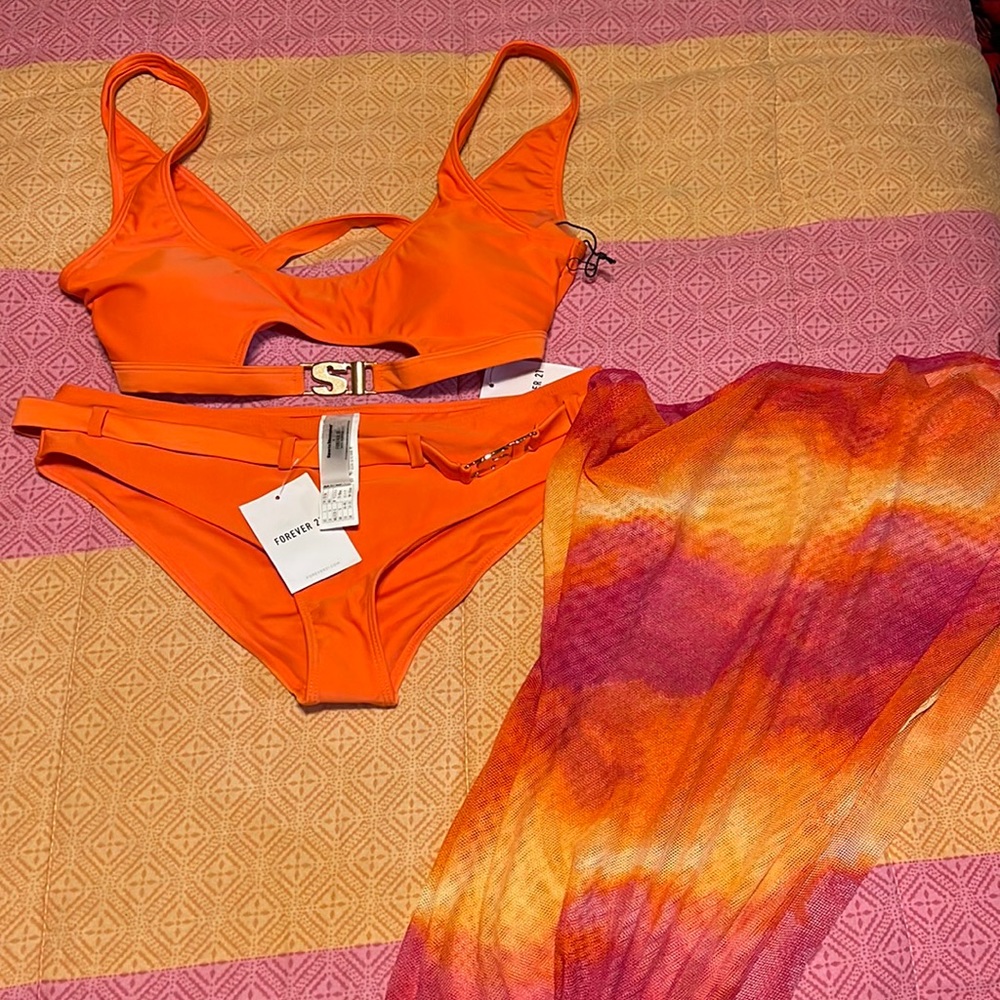 F21 Two Piece w/ Coverup